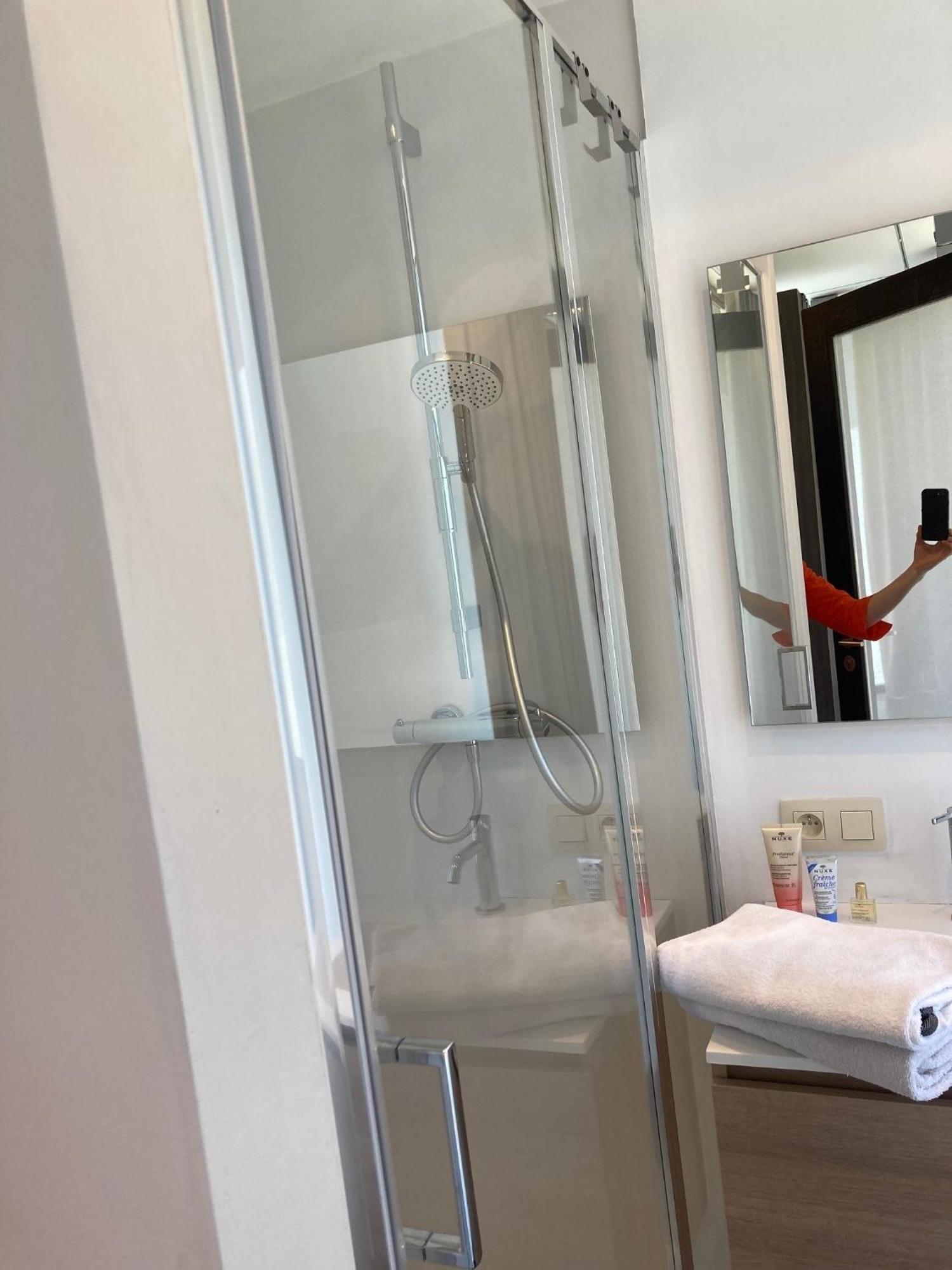Studio Boniche 1 Bedroom 1 Slaapkamer Брюж Екстериор снимка